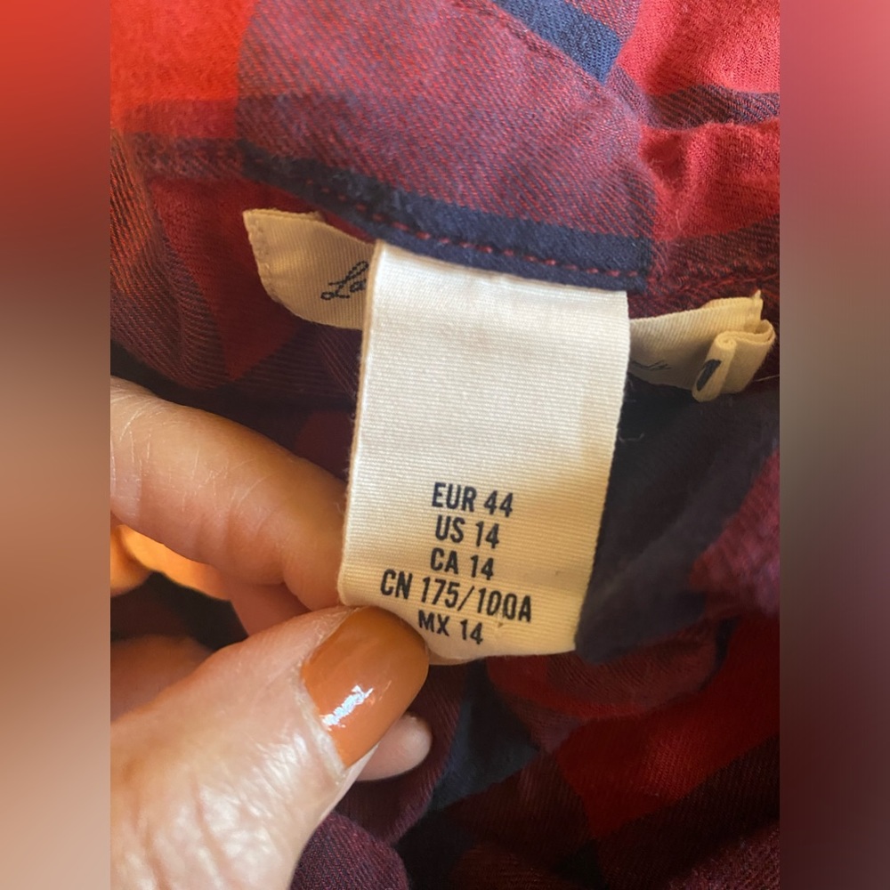 H&M LOGG PLAID SHIRT - Picture 3 of 4
